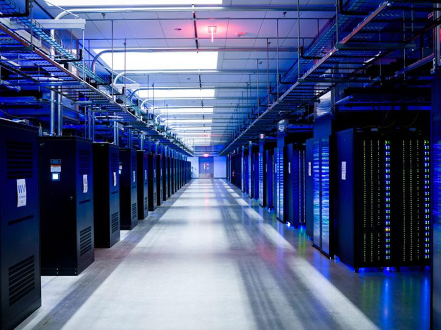 Facebook negocia com governo para instalação de data center no Brasil