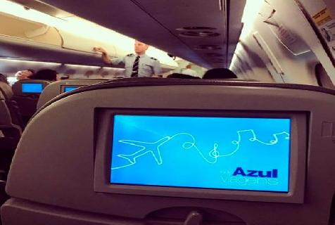 AZUL VIAGENS - INSTAGRAM